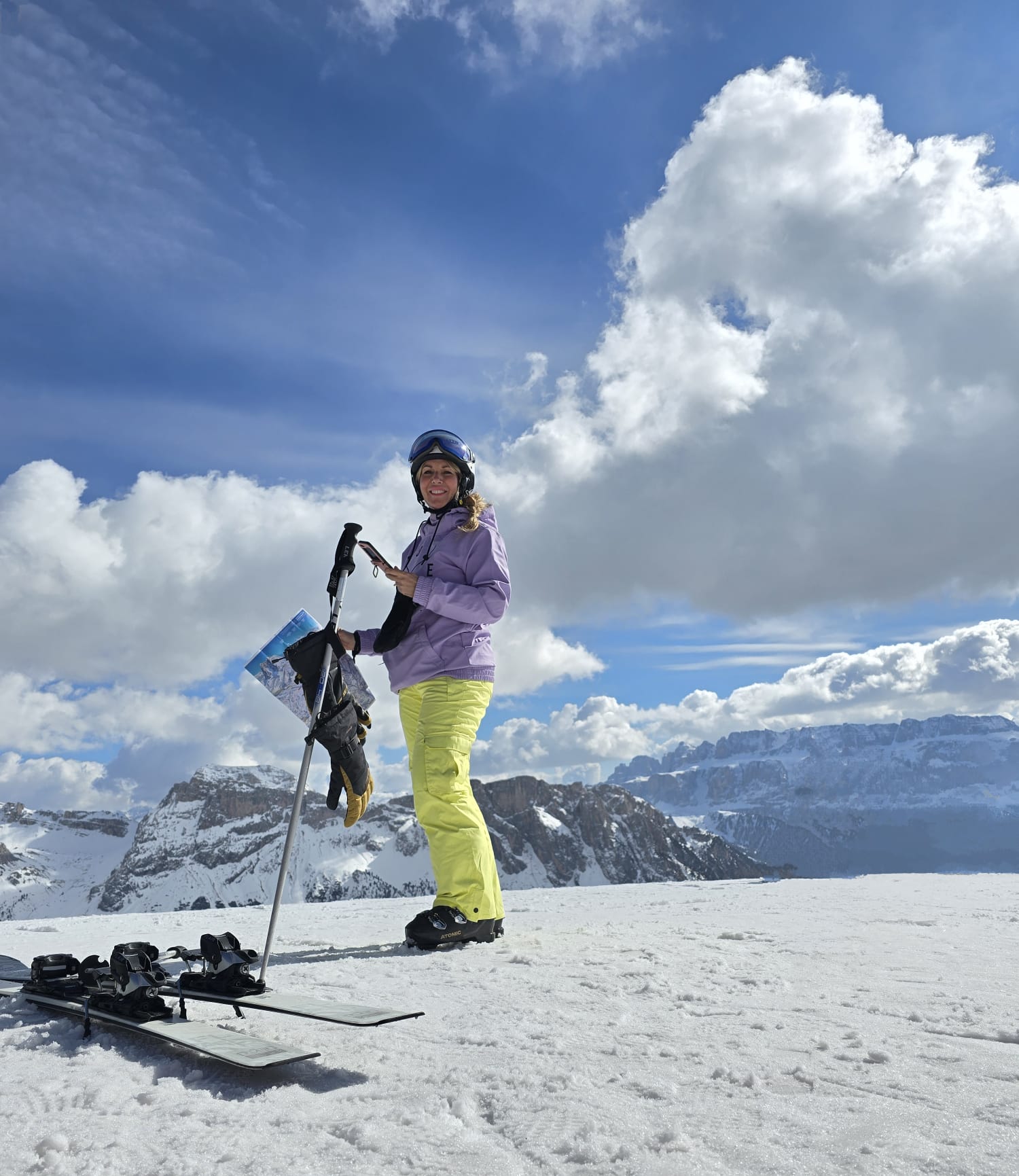 Pascale in de bergen tijdens de wintersportvakantie